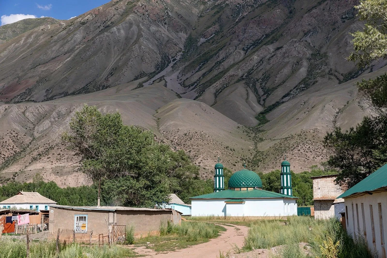 Kok-Aryk pass