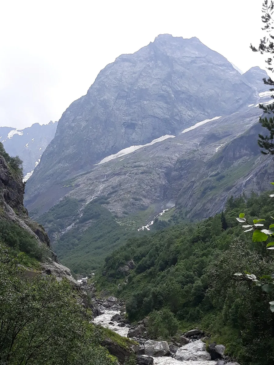 Dombay => Kanon Chyortova Melnitsa: hiking in Karachay-Cherkessia