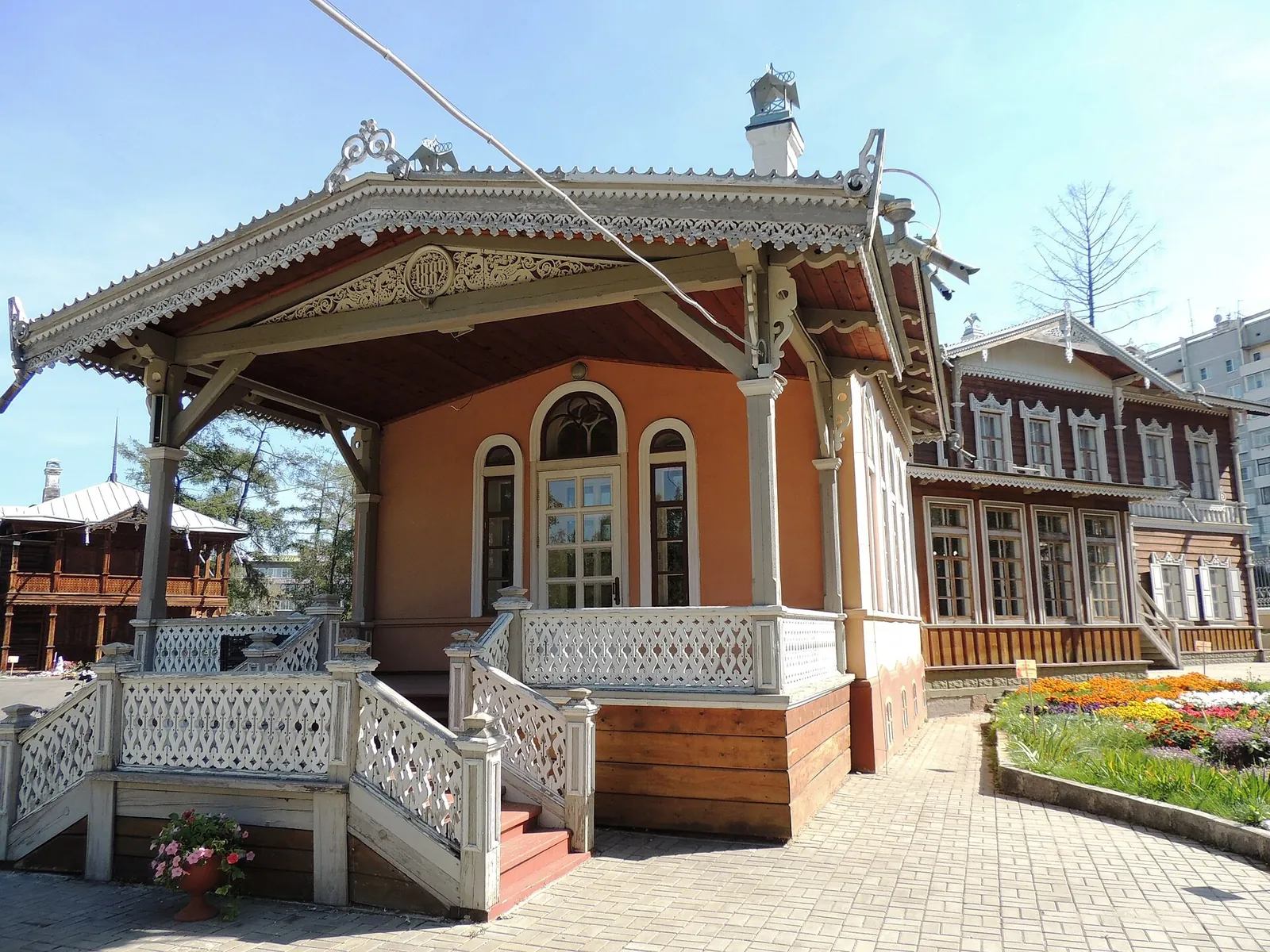 Nature and Heritage Trail in the V. P. Sukachyov Estate Memorial Park